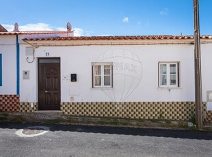 Moradia T3 à venda em Vila do Bispo e Raposeira, Vila do Bispo