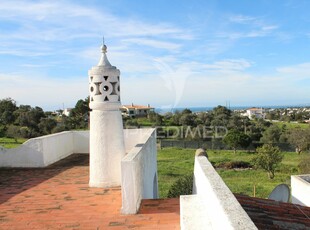 Moradia T3 com vista mar e campo situado Areia dos Moinhos - Carvoeiro,