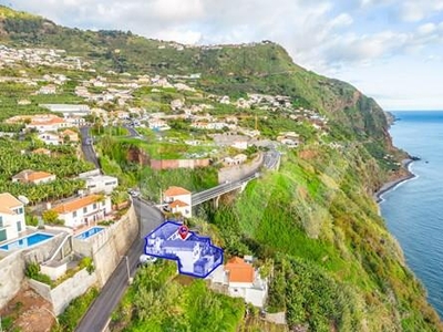 Moradia T2 de Pedra, Estilo Tradicional Madeirense no Sítio da Fajã - Arco da Calheta