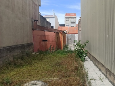 Terreno urbano com viabilidade de construção centro das Caxinas, Vila do Conde