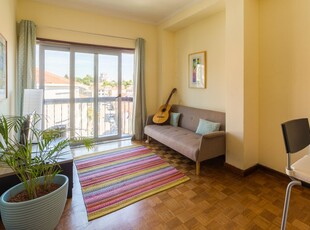 Aluga-se apartamento de 1 quarto em Covelo, Porto