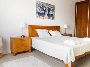 Apartamento de 3 quartos para alugar no Porto, Porto