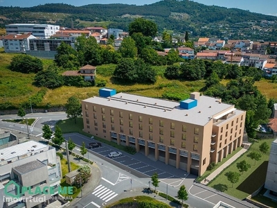 Apartamento T1 junto da Universidade do Minho em Azurém, Guimarães