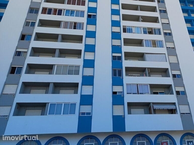 Apartamento T2 em Faro de 77,00 m2