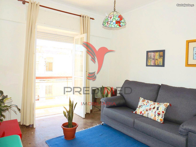 Apartamento t3 em vila real de santo antónio