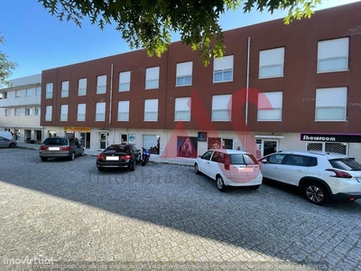 Apartamento T2 Duplex em Mesão Frio, Guimarães