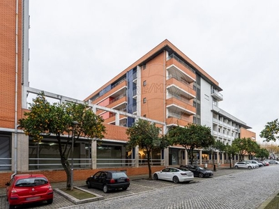 Apartamento T3 à venda em Vila Verde e Barbudo, Vila Verde