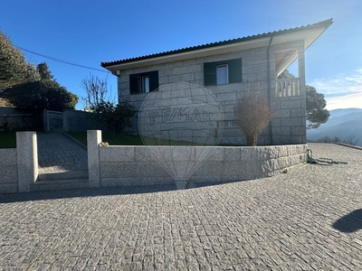 Casa para alugar em Vilarinho, Portugal