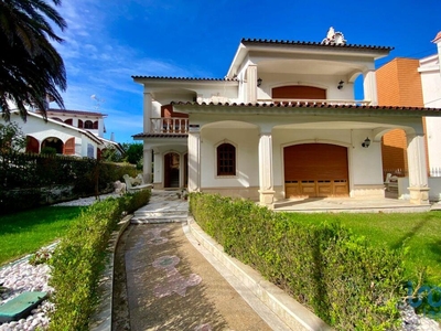 Casa / Villa T4 em Lisboa de 200,00 m²