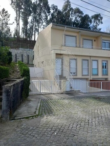 Moradia T3 à venda em Joane, Vila Nova de Famalicão