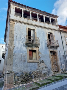 Prédio / Bragança, Zona Histórica
