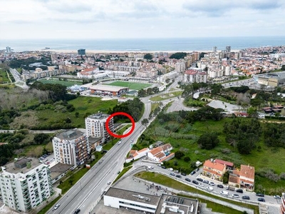 Apartamento T4 à venda em Tavarede, Figueira da Foz