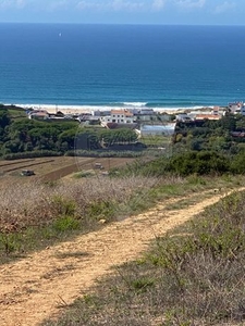 Terreno à venda em Carvoeira, Mafra