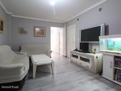 Apartamento T4, duplex, Vista Mar