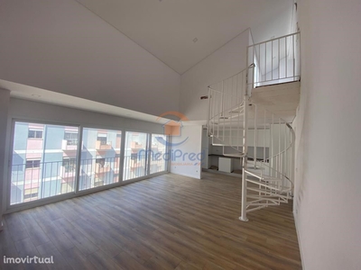 Apartamento T3 Duplex NOVO - Barreiro
