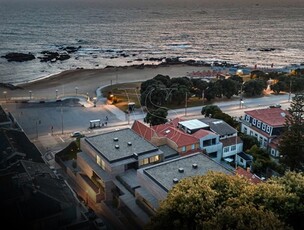 T2 c/ terraço - Condomínio luxo, exclusivo na Foz do Douro