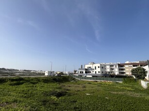 Terreno para construção moradia isolada com vistas para a Praia