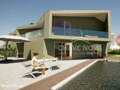 Triplex T6 de Luxo com jardim e piscina na Estrela - Lapa