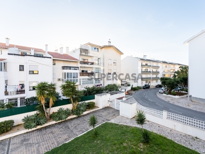 Apartamento T4 para arrendamento em Cascais e Estoril