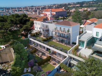 Apartamento T2 com jardim em novo empreendimento na Estrela