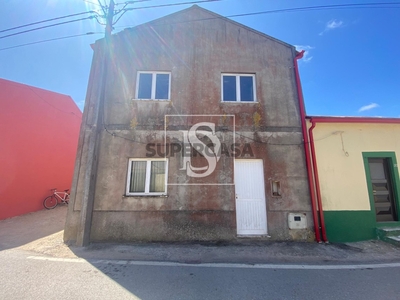 Casa Antiga T2 à venda em Abrunheira, Verride e Vila Nova da Barca