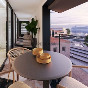 Apartamento T3 à venda em Funchal (Sé)