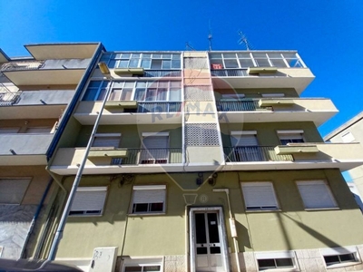 Apartamento T3 à venda em Amora, Seixal