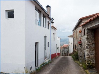 Casa de aldeia T3 em Coimbra de 96,00 m²