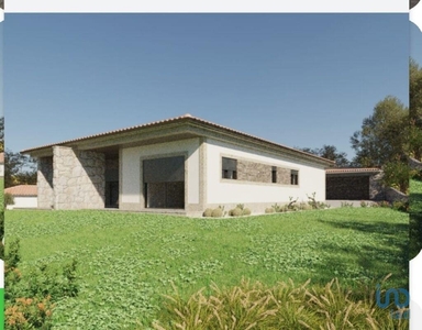 Casa de Campo T3 em Viana do Castelo de 244,00 m²