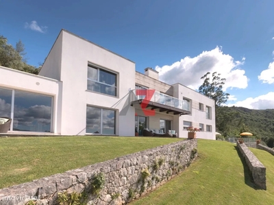Casa para comprar em Mira de Aire, Portugal