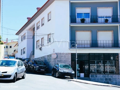 Edifício para comprar em Parede, Portugal