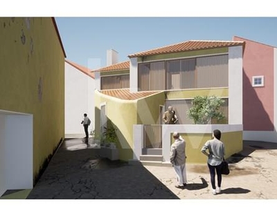 Moradia | Projecto e licenciamento aprovado para reconstrução | Barcarena | Queluz de Baixo