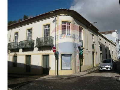 Prédio à venda em Ponta Delgada (São Sebastião), Ponta Delgada