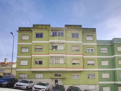 Apartamento T1 à venda em Agualva e Mira-Sintra, Sintra