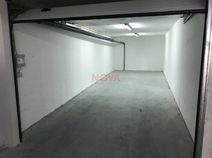 Garagem fechada para 2 carros na Povoa de Varzim | NOVA Imobiliária