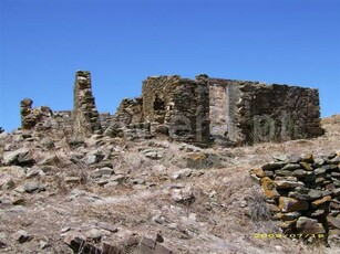 Terreno com ruina / Tavira, Santa Catarina da Fonte do Bispo