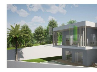 Venda de lote com projeto para moradia T4 com garagem e piscina na Murtinheira a 400m da praia