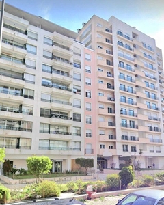 Apartamento T2 no Parque dos Príncipes em Telheiras