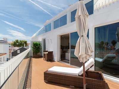 Apartamento T2 a 200 metros da Praia para comprar em Cascais, Portugal