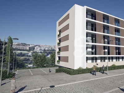 Apartamento T4 em construção na Costa - Guimarães
