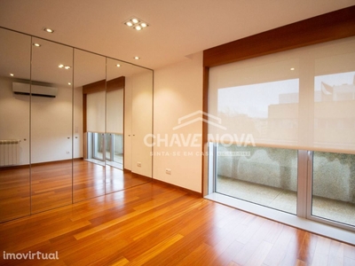 Apartamento T4 Penthouse - Boavista (Porto)