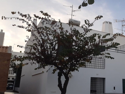 Casa T4 em Tavira (Santa Maria e Santiago) de 196 m²