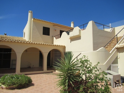 Casa / Villa T5 em Silves de 166 m²