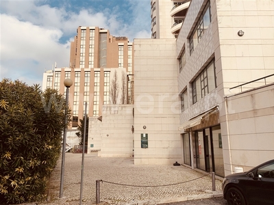 Loja / Lisboa, Campo Grande