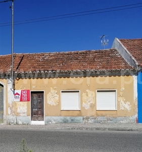Moradia T2 / Cartaxo, Vila Chã de Ourique