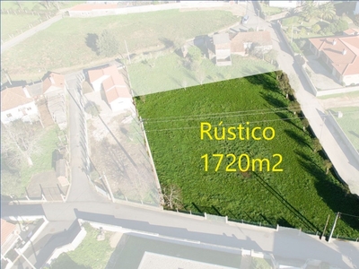 Terreno em Campos e Vila Meã de 1 720 m²