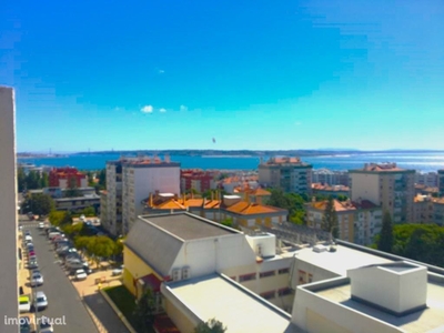 Apartamento T3 Vista Mar para comprar Figueirinha em Oeiras