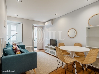 Apartamento T1 com terraço no Príncipe Real, em Lisboa