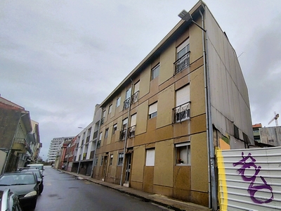 Prédio Residencial na Rua Nova do Regado, Porto