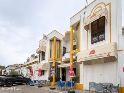 Restaurante e moradiaT0, Vila Fresca de Azeitão, Azeitão, Setúbal